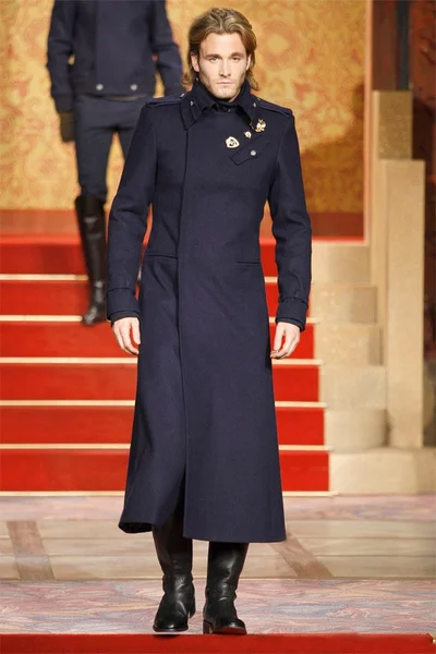 Look 39